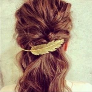 Vintage Inspired Gold Tone Feather Hair Barette Clip